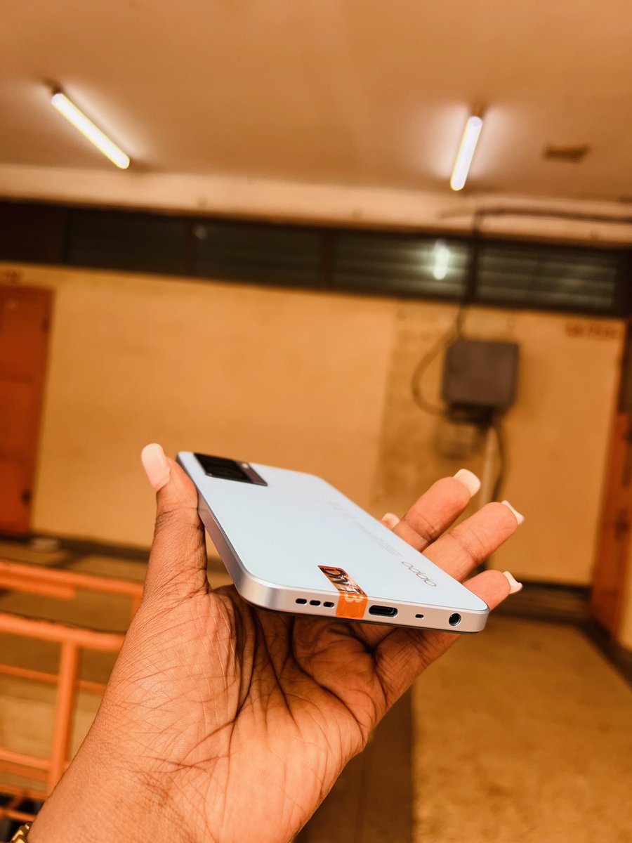 ShamieGrace_'s tweet photo. Oppo A57 2020 , stocked 350k 🇺🇬 0759920532 https://t.co/087ou8emMj