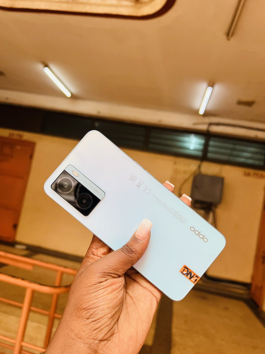 ShamieGrace_'s tweet photo. Oppo A57 2020 , stocked 350k 🇺🇬 0759920532 https://t.co/087ou8emMj