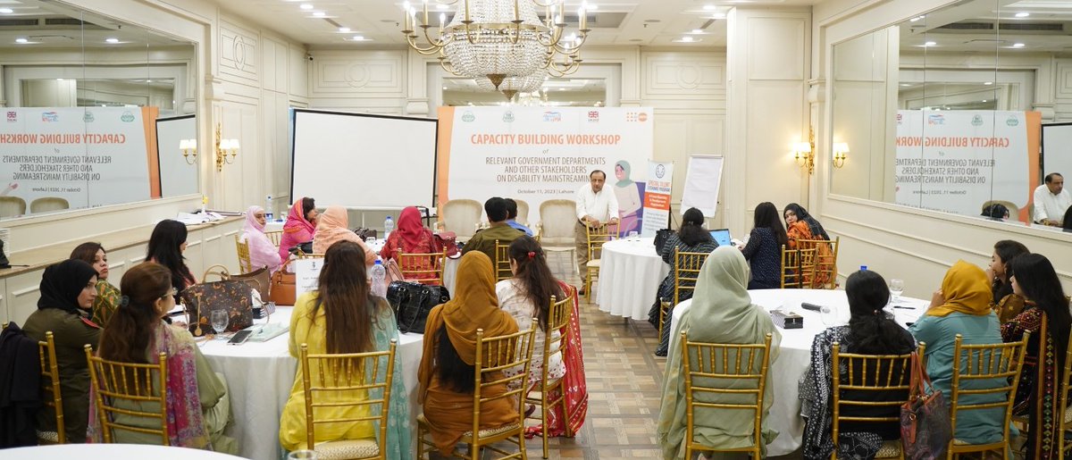 🌟 #HappeningNow in #Lahore by @StepPakistan & @UNFPAPakistan! 'Capacity Building of Stakeholders on Disability Mainstreaming'! We're empowering change-makers to create a more inclusive world. Let's make a difference 🙌 #DisabilityMainstreaming