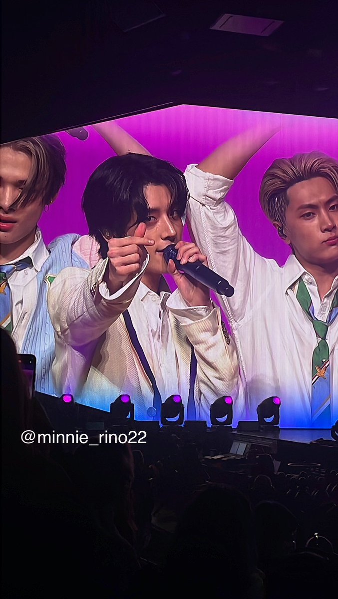 minnie_rino22's tweet photo. Reminder: Jake loves you π«°π½
#EHYPENinAZ #JAKE #EN_WORLDTOUR_FATE https://t.co/AysVr6M7o1