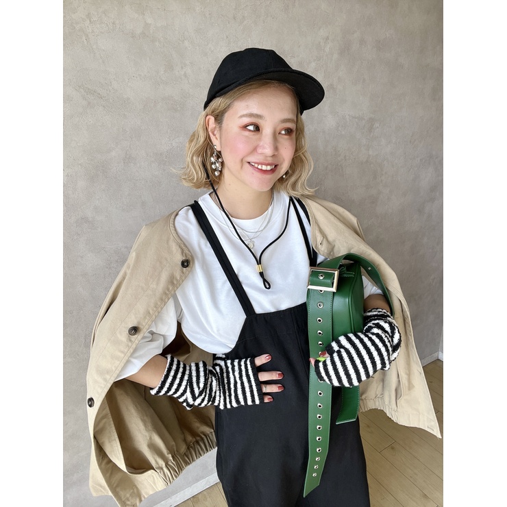 人気インフルエンサーおなつさんコラボ商品が登場！ ショルダーバッグ