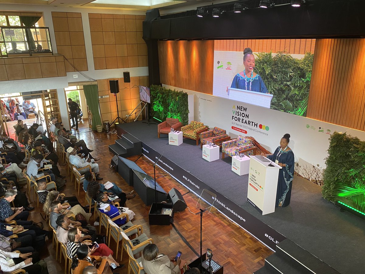 Global Landscapes Forum (GLF) (@globallf) on Twitter photo It’s a full house at the #GLFNairobi opening plenary!
<a href="/CIFOR_ICRAF/">CIFOR-ICRAF</a> CEO <a href="/elianeubalijoro/">Eliane Ubalijoro</a> invites us to reflect on our shared future. “What is YOUR vision for Earth?”, she asked the attendees of this two-day hybrid conference.
Join us online: bit.ly/GLFNairobi2023 It’s a full house at the #GLFNairobi opening plenary!
<a href="/CIFOR_ICRAF/">CIFOR-ICRAF</a> CEO <a href="/elianeubalijoro/">Eliane Ubalijoro</a> invites us to reflect on our shared future. “What is YOUR vision for Earth?”, she asked the attendees of this two-day hybrid conference.
Join us online: bit.ly/GLFNairobi2023