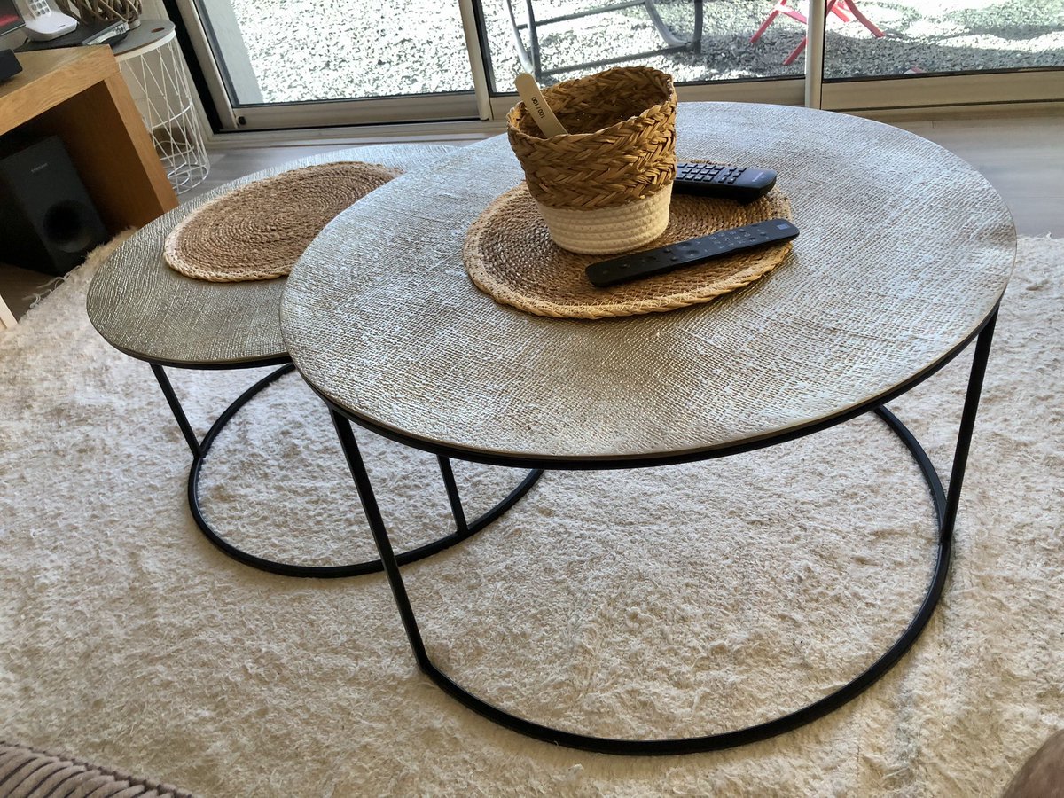CedricLSN's tweet image. Chez de des Clients ( adorables ! ) et au magasin, tables basses gigognes. Plusieurs coloris. #tablebasse #tablegigogne #meuble #ameublement #mobilier #déco #teck #lamaisonduteck