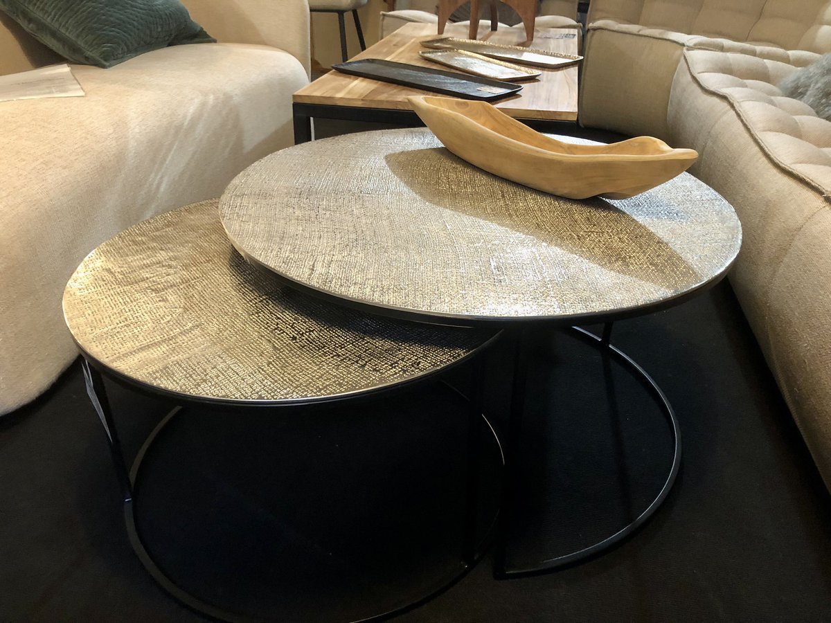CedricLSN's tweet image. Chez de des Clients ( adorables ! ) et au magasin, tables basses gigognes. Plusieurs coloris. #tablebasse #tablegigogne #meuble #ameublement #mobilier #déco #teck #lamaisonduteck