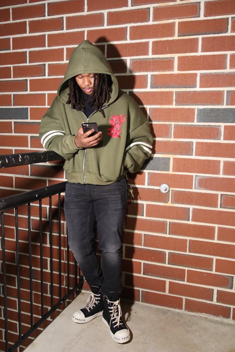 galleryofdev's tweet image. Another late night