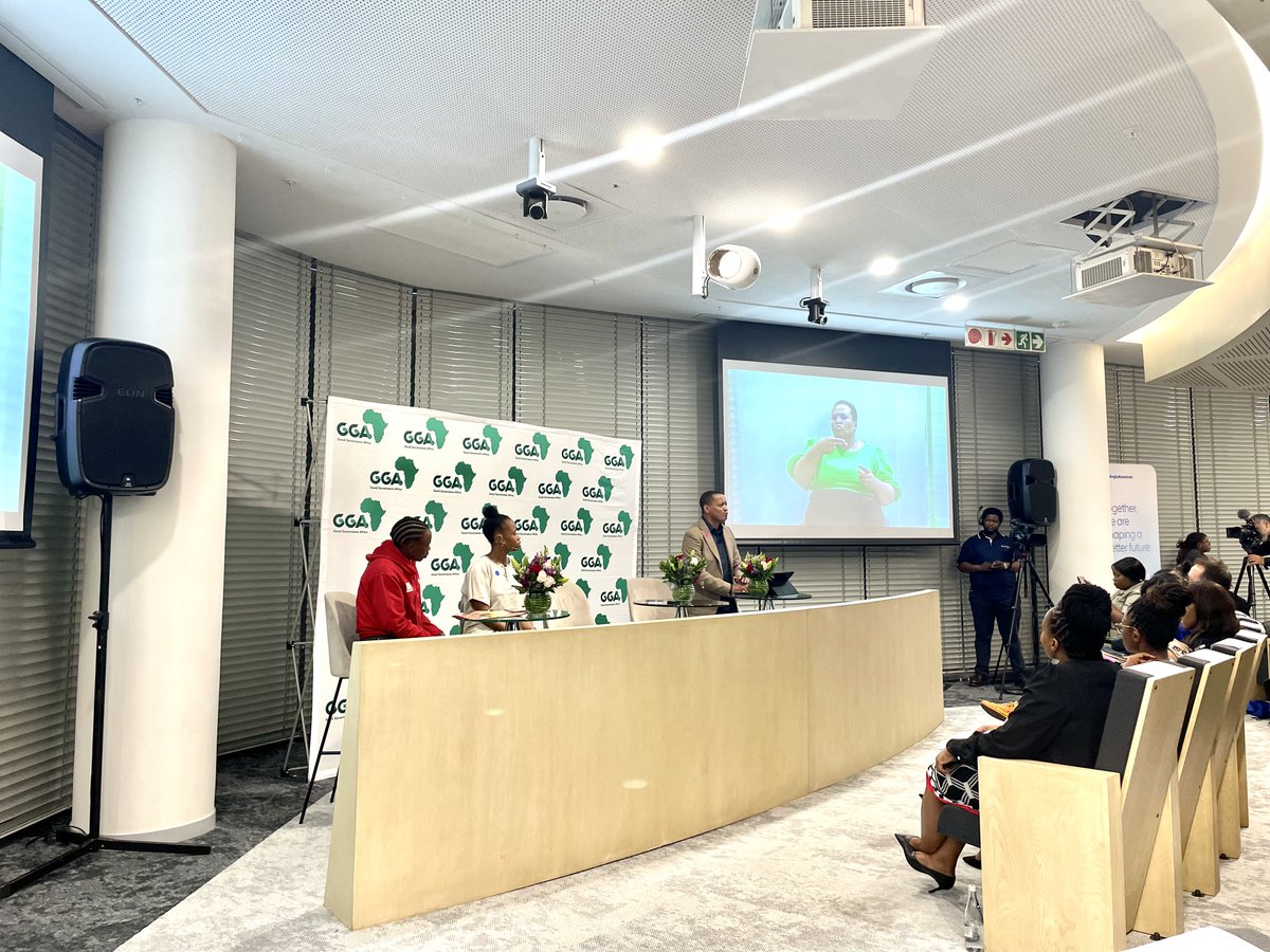 GGA_org's tweet photo. "Your dreams are not just valid but the fuel that will empower and drive you" - @ChrisMaroleng
@AngloAmericanZA @TelkomZA
#GirlChildDialogue #DayOfTheGirl #EmpowerHer #ChangeForGirls https://t.co/WC1yYxywl2