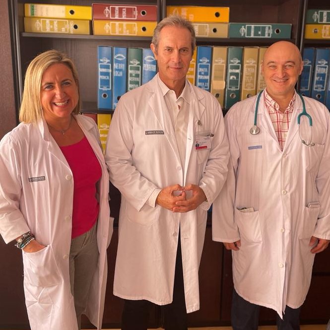 📝🩺El doctor 𝐉𝐨𝐬𝐞́ 𝐌𝐢𝐠𝐮𝐞𝐥 𝐒𝐞𝐠𝐮𝐢́, nombrado nuevo jefe del Servicio de Medicina Interna del Hospital Universitario Sant Joan d'Alacant #HUSJA

✅Con una dilatada y meritoria trayectoria que le avala, asume ahora este cargo

🫶🏽Gracias por el compromiso y enhorabuena