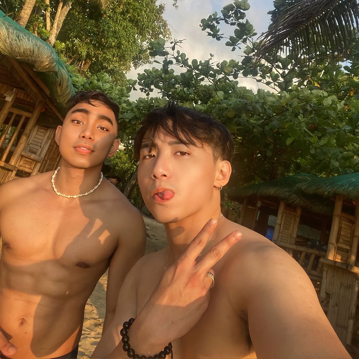 AldousCabintoy's tweet photo. Got you always brother! More healthier &amp; blessed years to come! My bro from another mother love lots! Happy Birthday @iamDenjo 💯🎉🥂😁 https://t.co/dn4QN15vJr