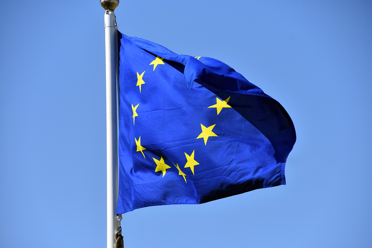 Suuri valiokunta päätti eduskunnan kannan neuvotteluihin finanssipolitiikan sääntöjen muuttamisesta.

Aamun kokouksessa oli myös kuultavana pääministeri <a href="/PetteriOrpo/">Petteri Orpo</a>, joka kertoi valiokunnalle viime viikon huippukokouksista. 

Lue lisää 👉eduskunta.fi/FI/tiedotteet/…