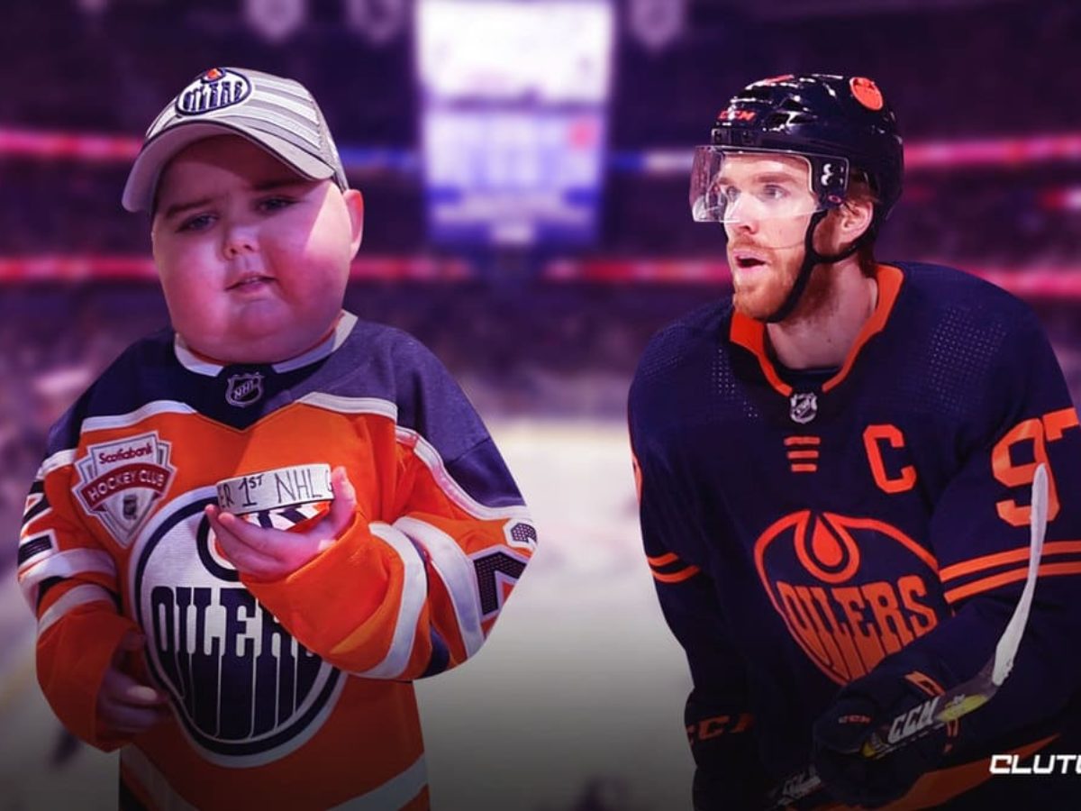 OADSBW's tweet photo. Tonight. The Edmonton Oilers embark on another season, they kick off their 2023 Campaign. This is going to be a special one for Many reasons. High expectations, and playing for a purpose higher than themselves

#ForBen #ForBenAlways #Benmonton #BenmontonForever #LetsGoOilers https://t.co/QiR6oQuCQR