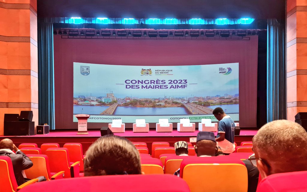 Au  #palaisdescongrèsdecotonou à quelques minutes du #congrèsAIMF
#AIMFCotonou2023