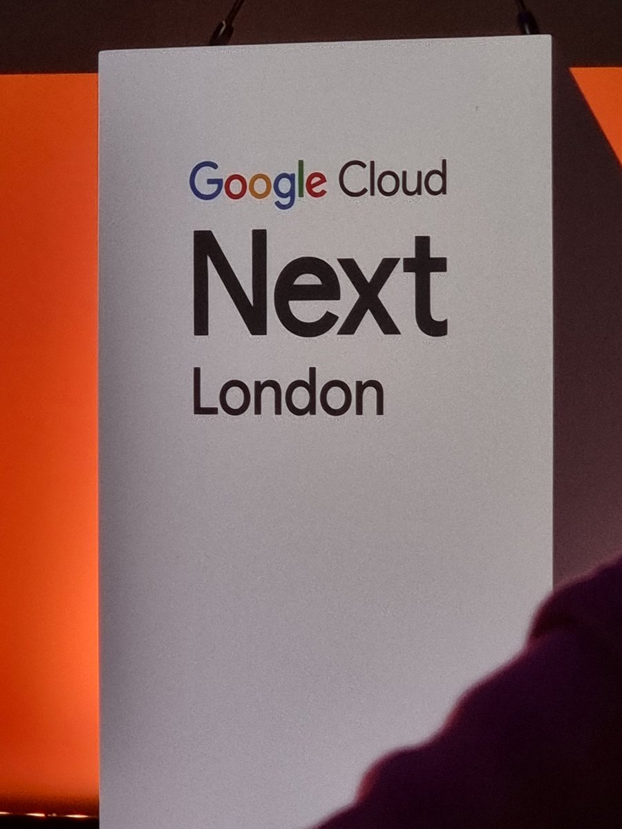 brianjobling's tweet photo. Looking forward to the next couple of days, should be fascinating in the world of generative AI. #GoogleCloud https://t.co/9y97ZjMxSY