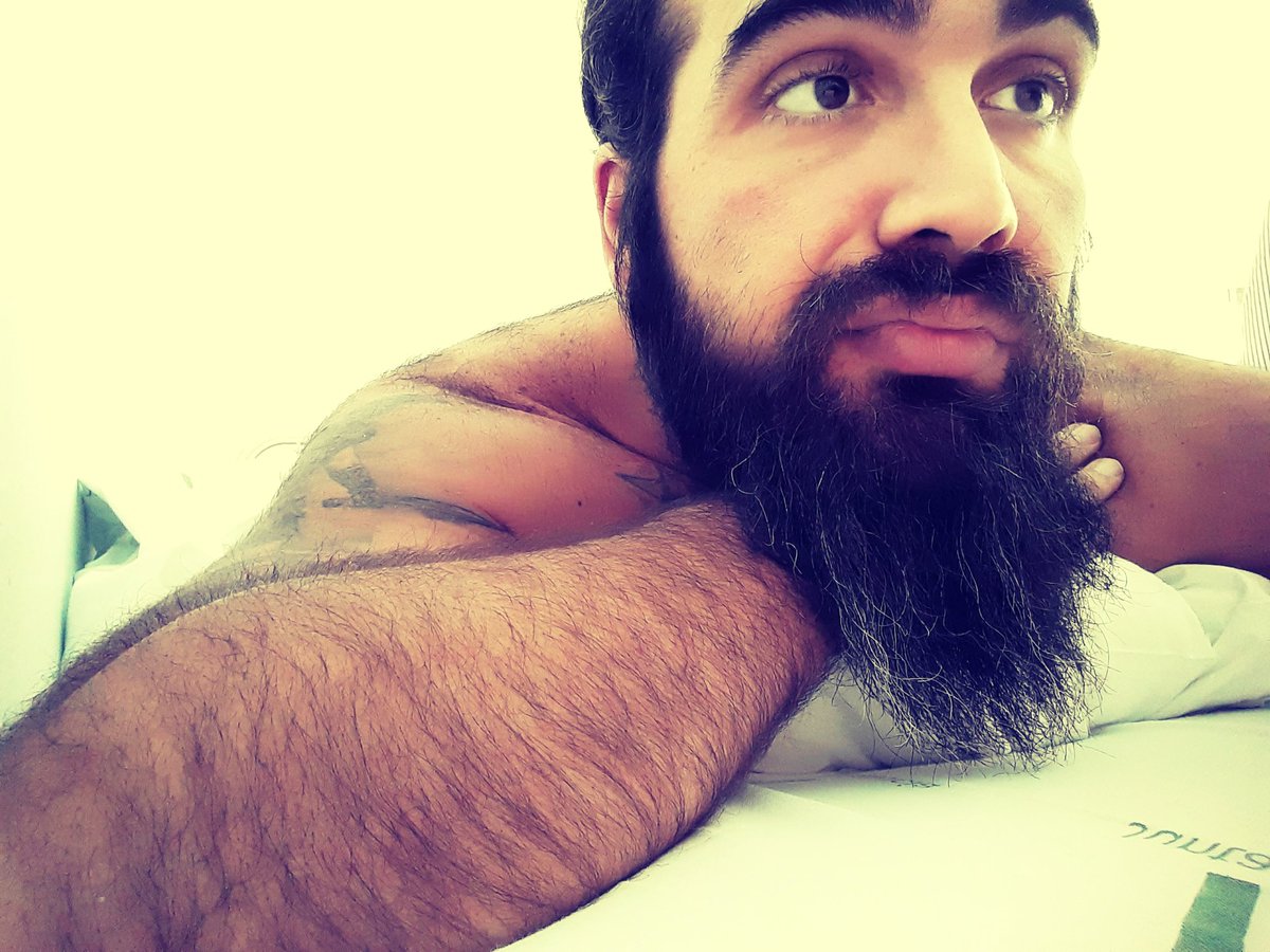 Yo siempre di la cara x mis amigos, a mi me la están partienndo