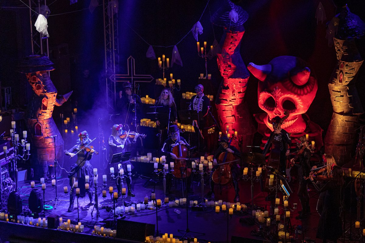 The Nudge tweet media