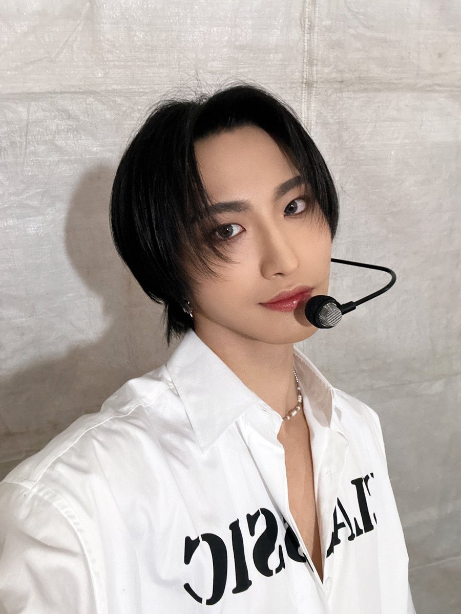 1024updates's tweet photo. [📷] #SEONGHWA fromm profile picture https://t.co/jzNzutn0wt