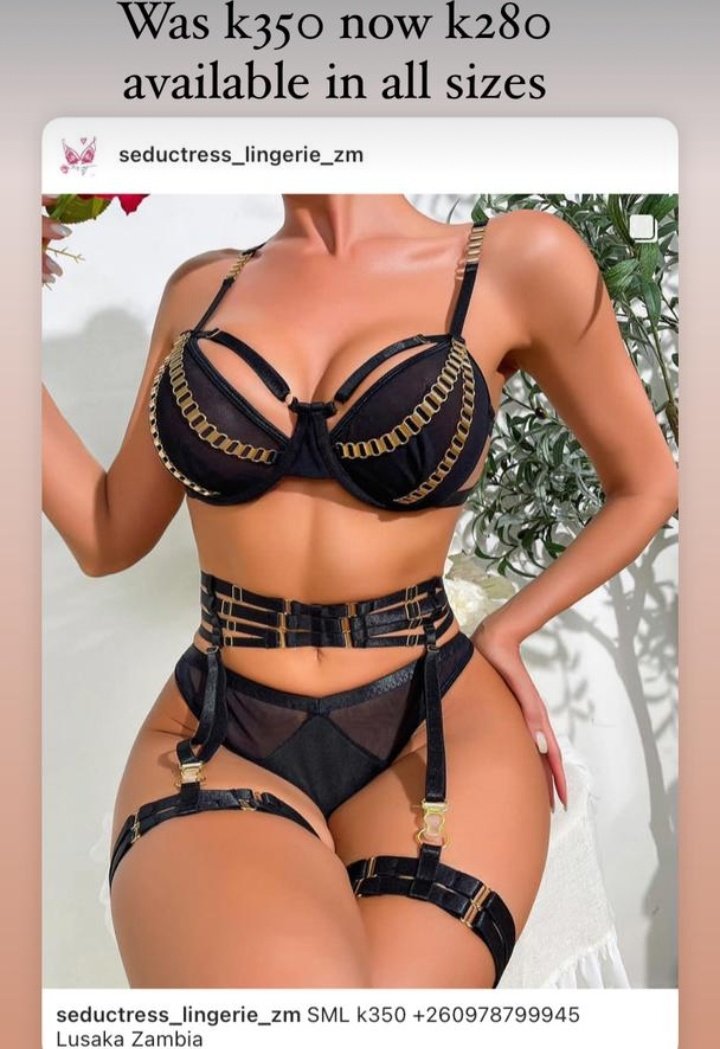 Martha_chibuyeM's tweet photo. Buy for your Girlfriend/Wife ❤😋 ladies throw away those Tshirts, everyday muchi sharrrt 🙄
#utuntu👀 https://t.co/QKMRdDlGaJ