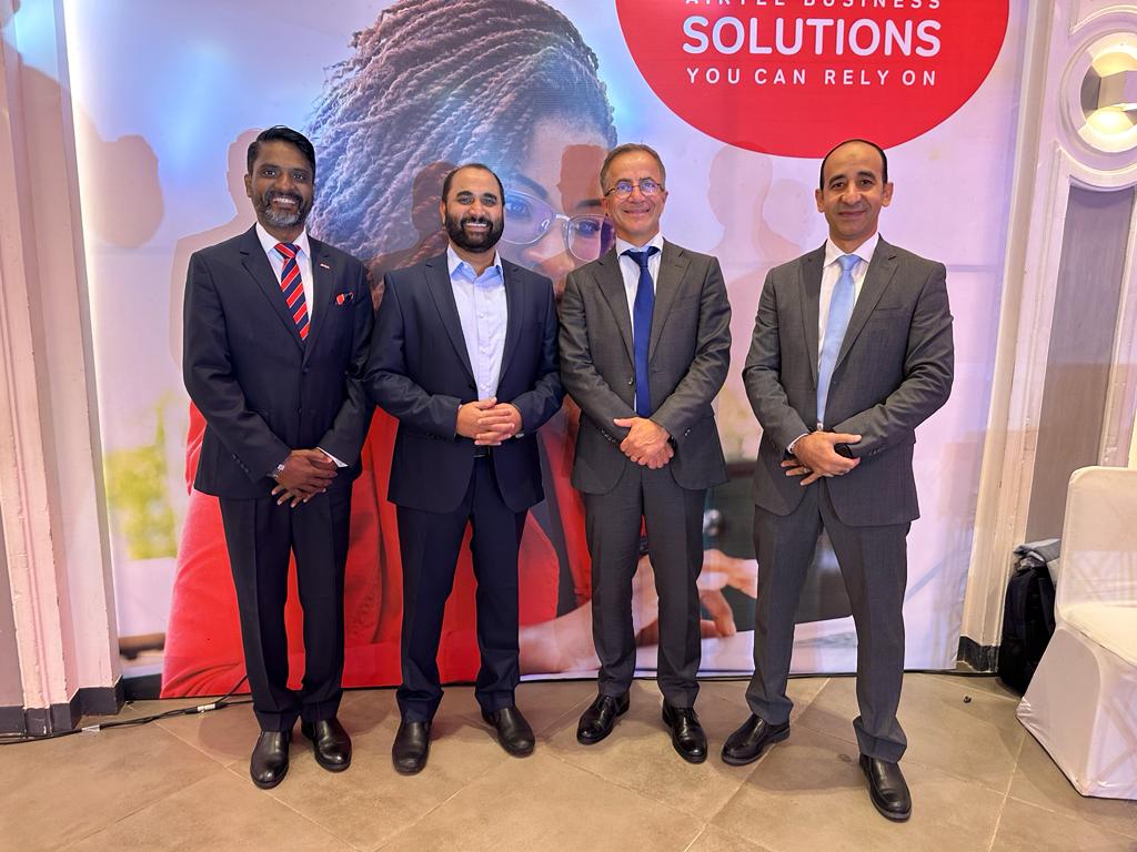 miss2cents tweet media