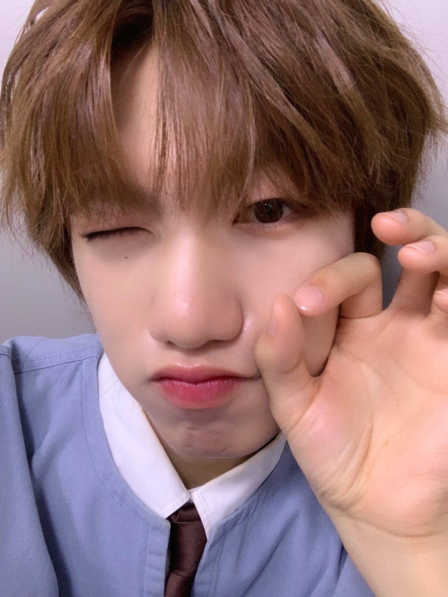 TRENDZ_OFFCL's tweet photo. [#라엘]

동글동글 라에엘✌️👍

#FROM_TRENDZ #TO_FRIENDZ #TRENDZ #트렌드지 https://t.co/fXOjAUizA6