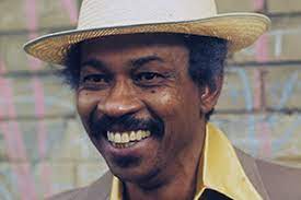 My 11th #BlackHistoryMonth salute today goes to Norman Beaton

Norman Lugard Beaton was born in 1934 in Guyana 🇬🇾 and was an actor long resident in the United Kingdom. 

He became best known for his role as Desmond Ambrose in the Channel Four hit TV series Desmond's.