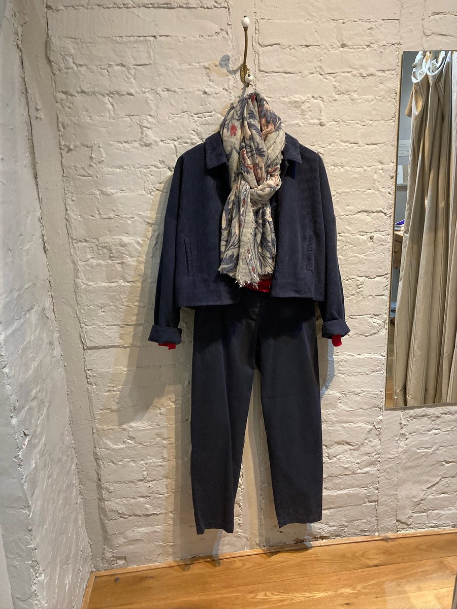 Just a few photos of our beautiful new Mes Soeurs and GR Nature stock, accessorised with Ombré scarves and a Kate Sheridan leather bag. #cashmere #messoeurs #grnature #autumnclothing #fashion