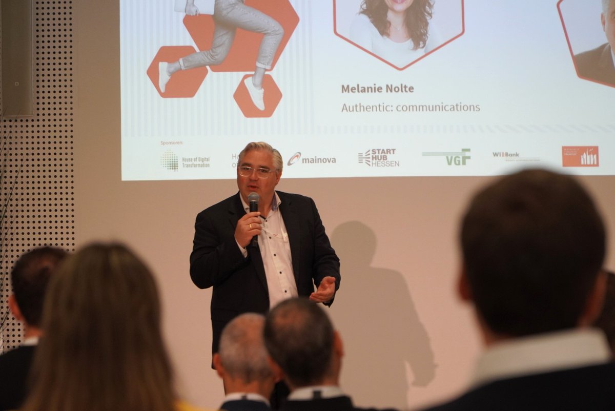 HOLM_Ffm tweet media