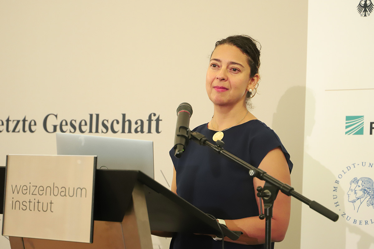 JWI_Berlin's tweet photo. 3rd and last day of #INDL6 @INDL_Official started off with a keynote by @APonceETUI (@ETUI_org) on algorithmic management, worker rights and policy options. ๐๐ฝ
You can still join the live stream: https://t.co/32MqR364Ar https://t.co/AaK67zy9F7
