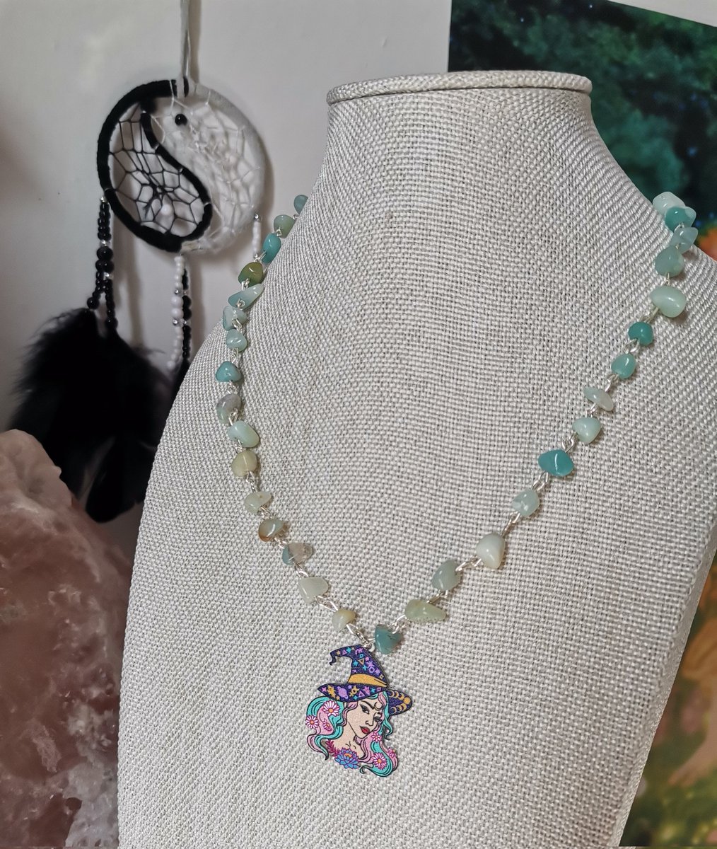 Dreamland___29's tweet photo. Witchy cuties!!!🧙‍♀️
Are you team amethyst or team amazonite? 💙💜

https://t.co/2HruJabXZn https://t.co/8akEZjjyWY