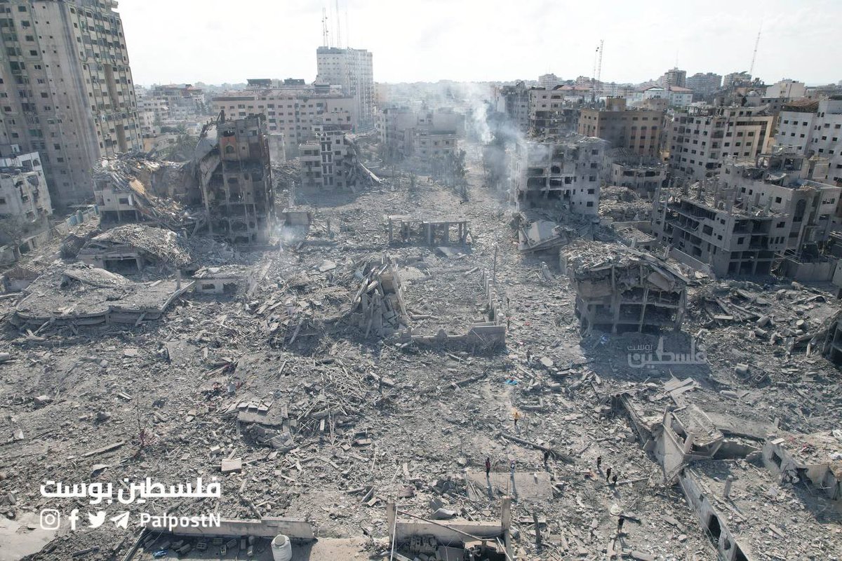 اللعنة على قتلة الأطفال أمريكا وأوروبا.
المجد لكتائب القسام، الحرية لفلسطين العربية.