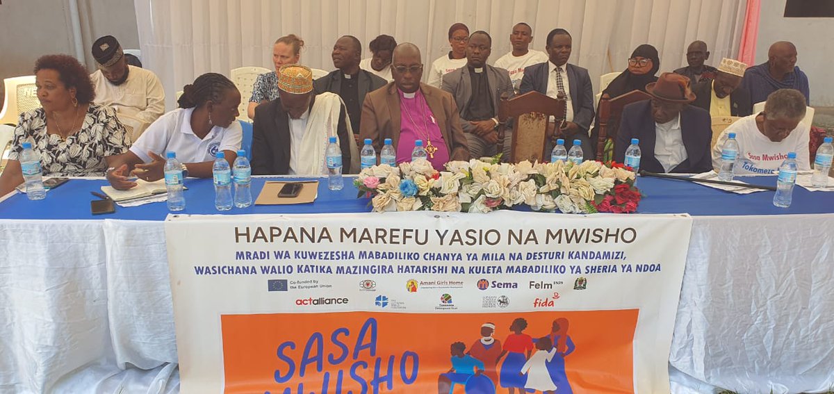 Anna Holmström tweet media