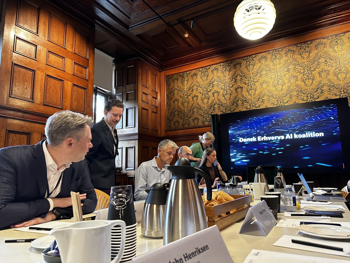 AI is the talk of the town in Denmark and around the world. Today, the Danish Chamber of Commerce <a href="/DanskErhverv/">Dansk Erhverv</a> launched the AI coalition, and <a href="/milestonesys/">Milestone Systems</a> is proud to be part of it. Our goal: responsible AI development 🌍 #ResponsibleTechnology #DKTech #DKPol