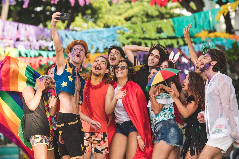 mister_bandb's tweet photo. Happy National Coming Out Day β€οΈπππ Live your pride, own your truth, and celebrate everything that makes you unique, just as you should π³οΈβπβ¨
#nationalcomingoutday #comingoutday #pride #youareok #lovewins https://t.co/YExdARMzve