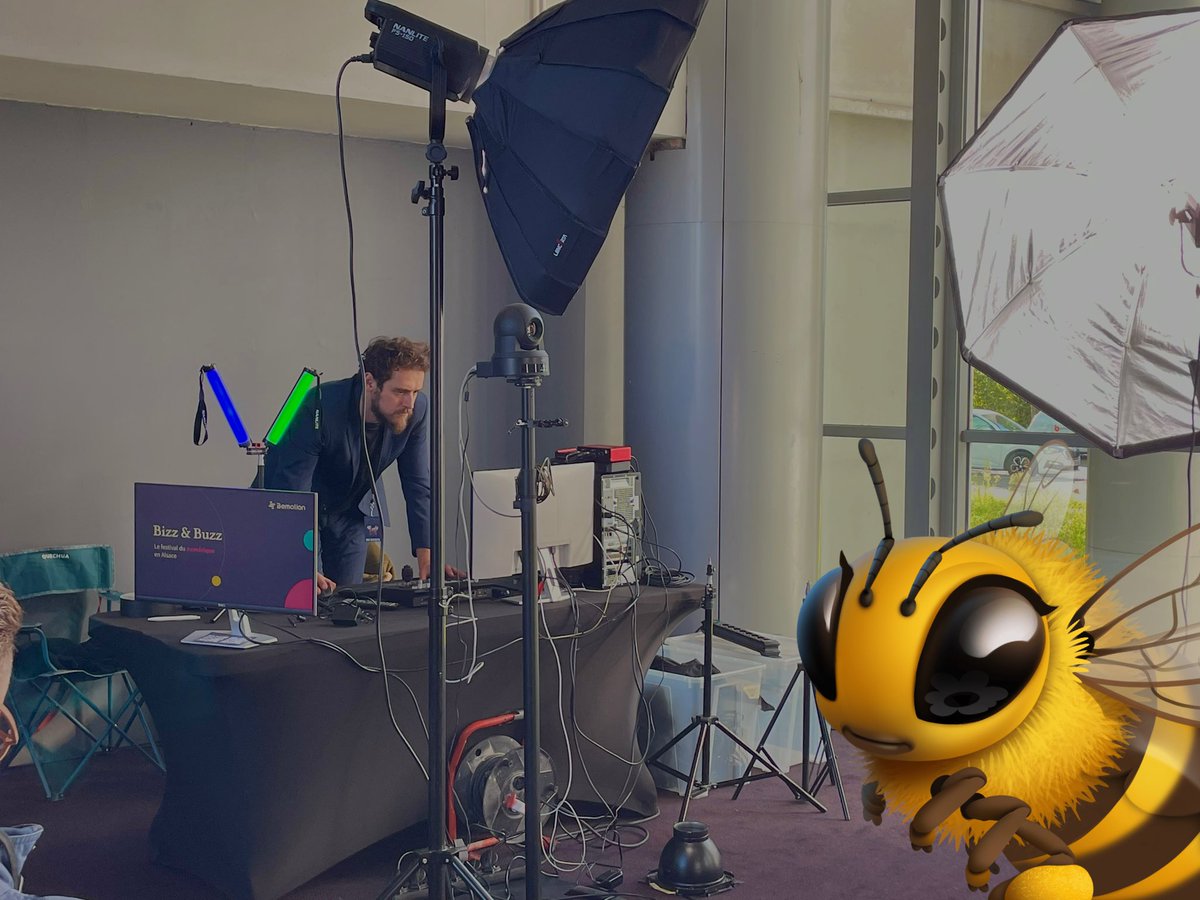 H_com_potes's tweet photo. Ma première journée au festival @bzbAlsace débute avec un atelier animé par Nils Bronner, qui expliquera comment booster votre entreprise grâce à la vidéo. 📽️ #BizzAndBuzz #Strasbourg https://t.co/UmYLfmsBAm