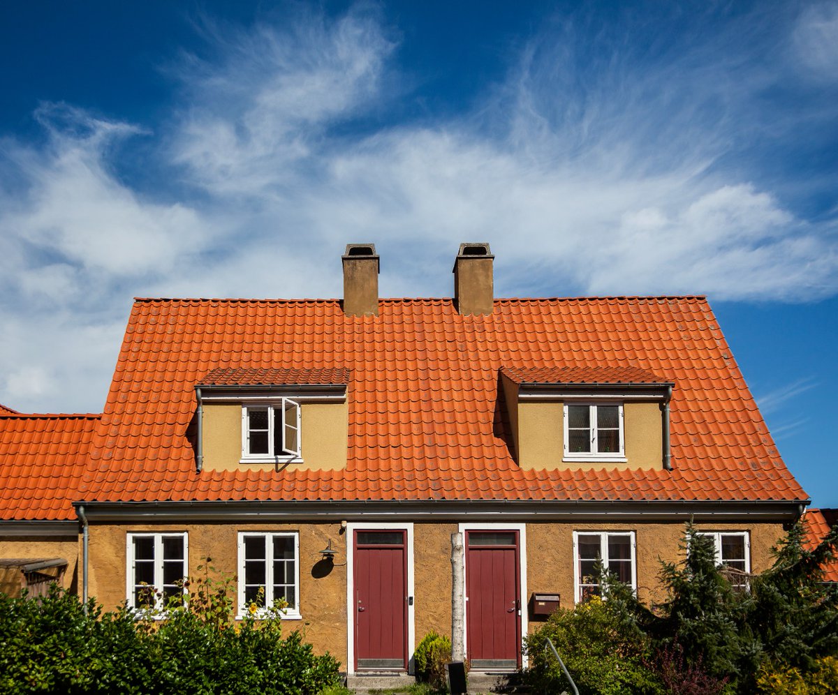 I dag åbner energirenoveringspuljen, der er en tilskudsordning til husejere.

Husejere kan søge tilskud til at isolere, udskifte vinduer og etablere ventilationsanlæg eller vandbåret rumvarme: sparenergi.dk/energirenoveri…  💰

#bæredygtighed #energibesparelser #byggeri