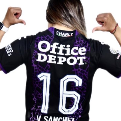 VaneSanchez_20's tweet photo. #NuevaFotoDePerfil https://t.co/KiyOkpBSfi