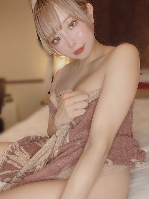 コスプレイヤーりなしぃのTwitter画像21