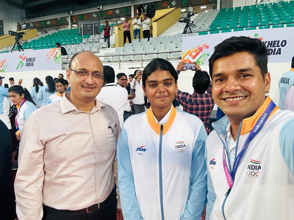 Our Director General (@DGSAI) Sh. Sandip Pradhan Sir from Sports Authority of India (@Media_SAI) is the backbone of Indian sports, working hard to ensure we get the best sports facilities. Thank you Sir for always being available for us and supporting us!