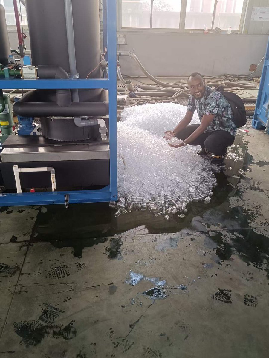 deintiwal83's tweet image. We are glad that you had a pleasant time in our factory. Hope that the 5t tube ice machine you ordered can make you money as soon as possible.

Whatsapp: wa.me/+8618952652345
#tubeicemachine #iceplant #icemachine