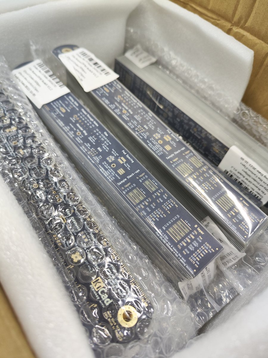 HQ_NextPCB's tweet photo. Rulers fresh from the factory. Hong Kong here we come!
#HKTDC #PCBDFM #pcbManufacture https://t.co/c4NWMhPLmE