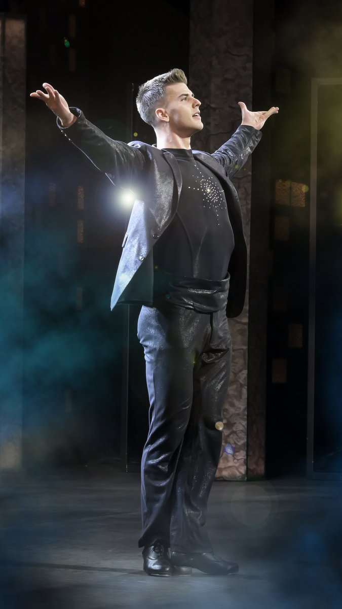 Fall in love with the magic of Riverdance and witness the show like you have never seen it before. The worldwide phenomenon is coming to Perth, Melbourne, Sydney and Brisbane - April 2024. ✨

🎟TICKETS ON SALE NOW!
For tickets and showtimes visit:
premier.ticketek.com.au