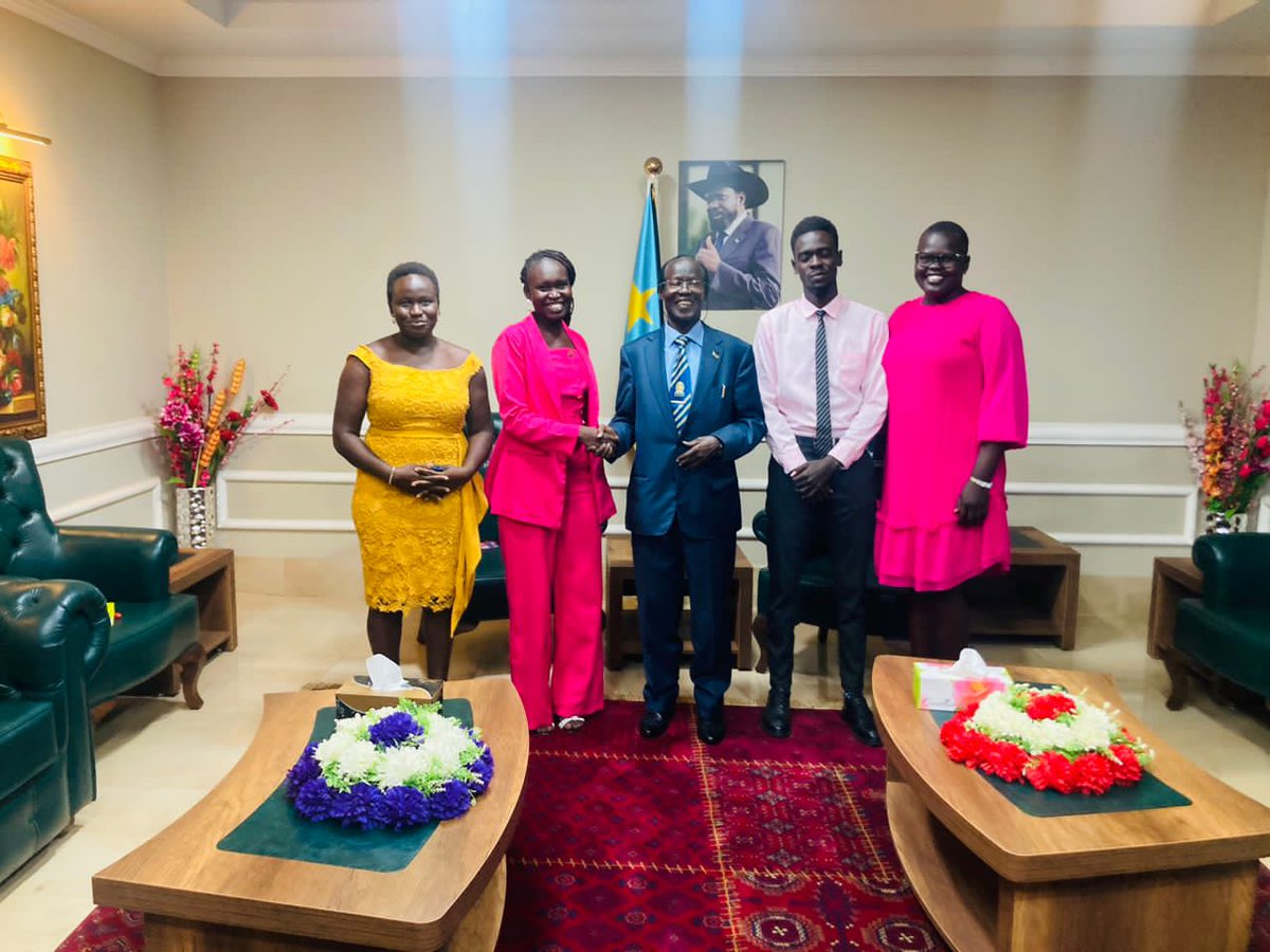 banat_power's tweet photo. Yesterday, we had a productive discussion with His Excellency Dr. James Wani Igga, the Vice President of South Sudan. During our meeting, we both expressed our goals of promoting the advancement of young girls and women in South Sudan.
#banatpower #SSOT https://t.co/ItF13f3qcr