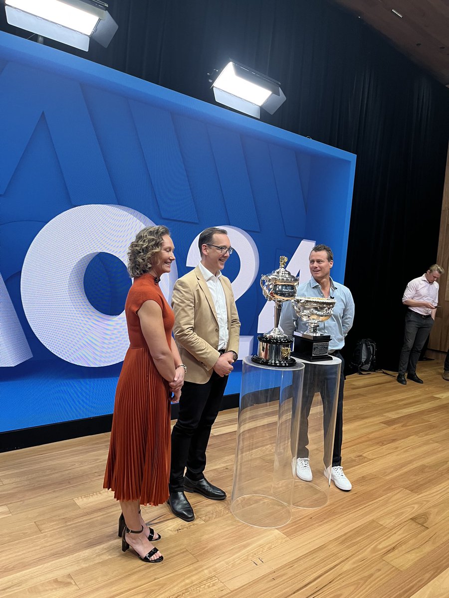 Today I joined tennis legends Sam Stosur and Lleyton Hewitt to announce the 2024 @AustralianOpen will feature an extra day. A record breaking 839,192 fans came through the 2023 Open and I think we might just hit 900k in ‘24. Come be part of the action, tix available from tomorrow