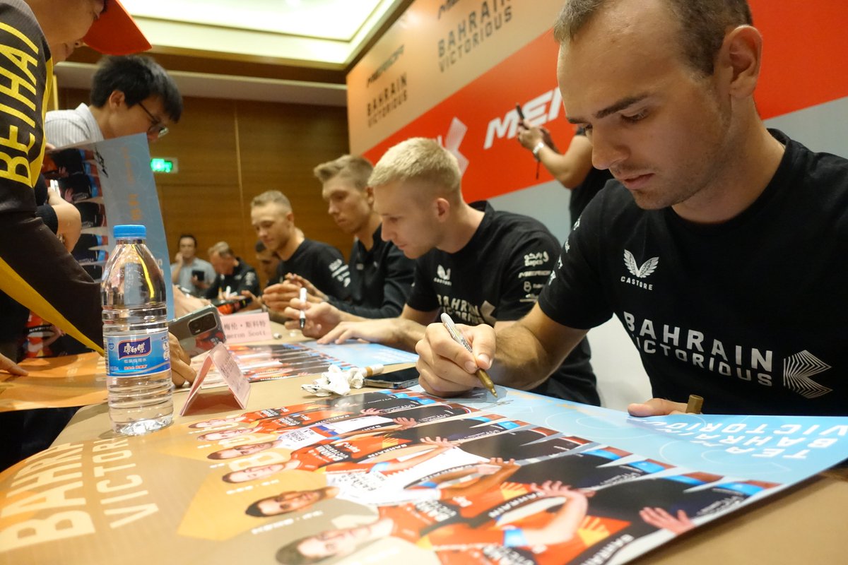 Team Bahrain Victorious (@bhrvictorious) on Twitter photo ๐Boys had a great time with fans <a href="/TourofGuangxi/">Gree-Tour of Guangxi</a>. It's super nice to be here in Guangxi after 3 years hiatus.
#RideAsOne #rideforGino #tog2023 ๐Boys had a great time with fans <a href="/TourofGuangxi/">Gree-Tour of Guangxi</a>. It's super nice to be here in Guangxi after 3 years hiatus.
#RideAsOne #rideforGino #tog2023