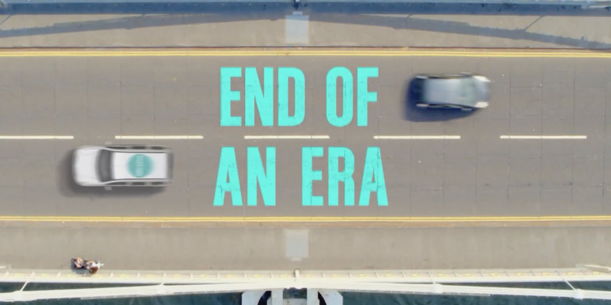 SophLouiseHall's tweet photo. I am truly mesmerised by the "Goodbye Holly" graphics in the opening titles of This Morning. The "family comes first" one has broken my brain forever https://t.co/qeJYxsJRa7