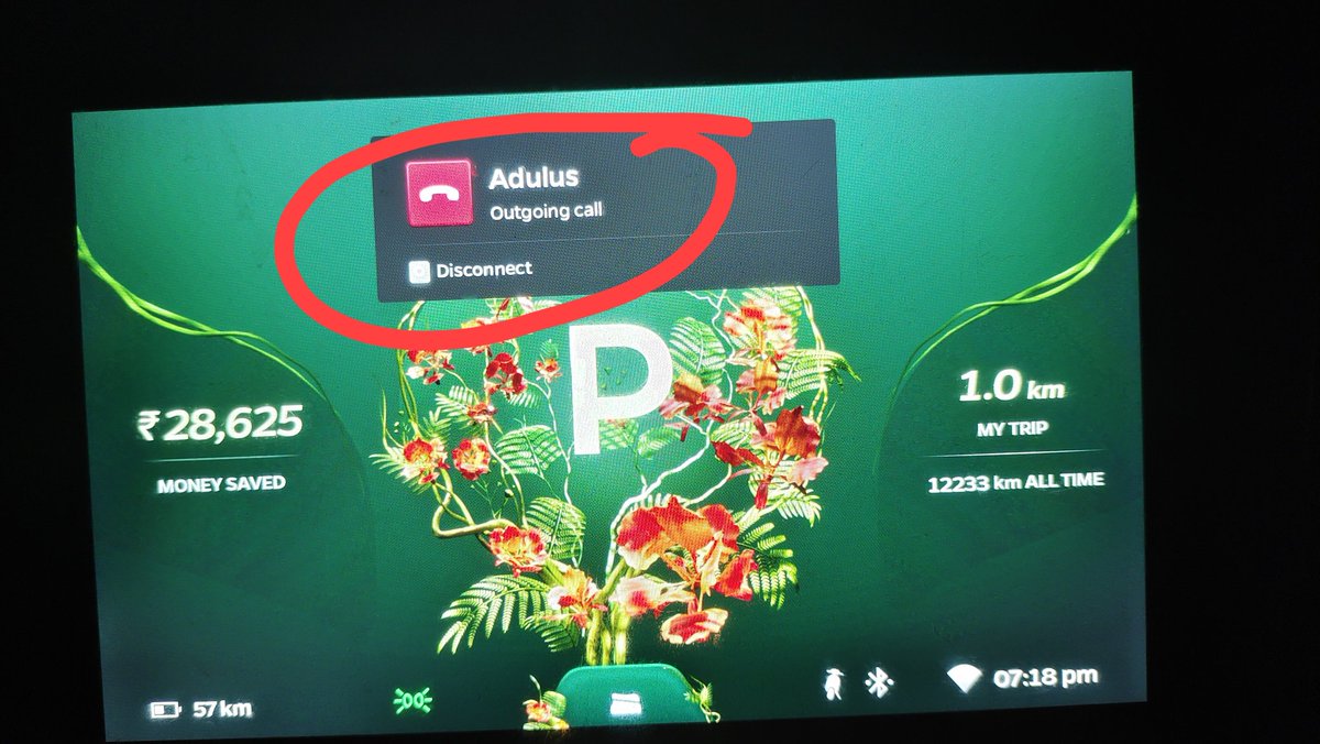 ashikmece's tweet photo. Now in the Move OS 4 beta update while incoming and outgoing call, the caller name is showing in the scooter dashboard. Contact sync works.
@bhash @OlaElectric @suvonilc @Khalidaaalbadri #moveos4 #moveos4beta https://t.co/cVcfGcr1tQ