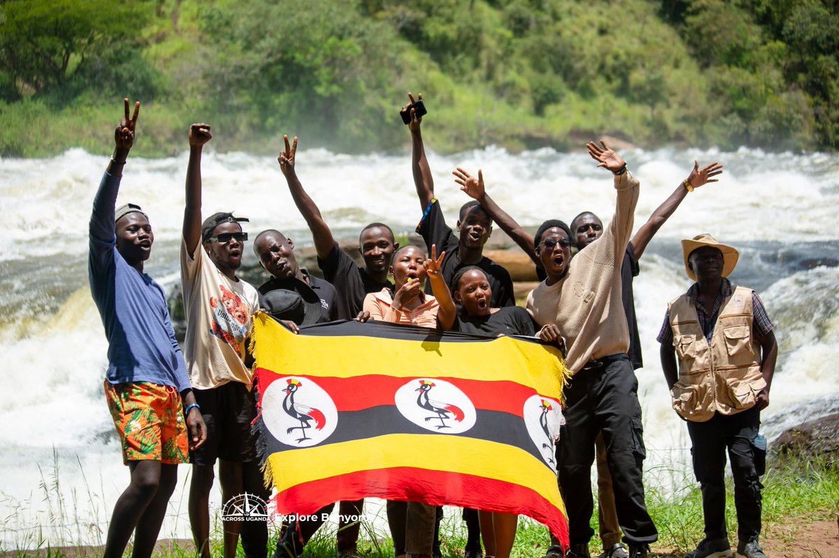 aaronmmitti's tweet photo. I thank God for you guys.. you made the Explore Bunyoro campaign amazing trip for me!!
But I further pray He switches you for different ones.. mugya kunzita byaana mwe!! ��😂😂😂👐
@hozel01 sebo!!! 🤣 https://t.co/YrUMz20Htd