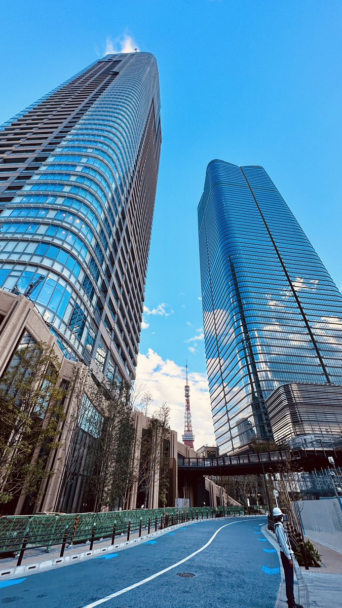 まじょべー tweet media