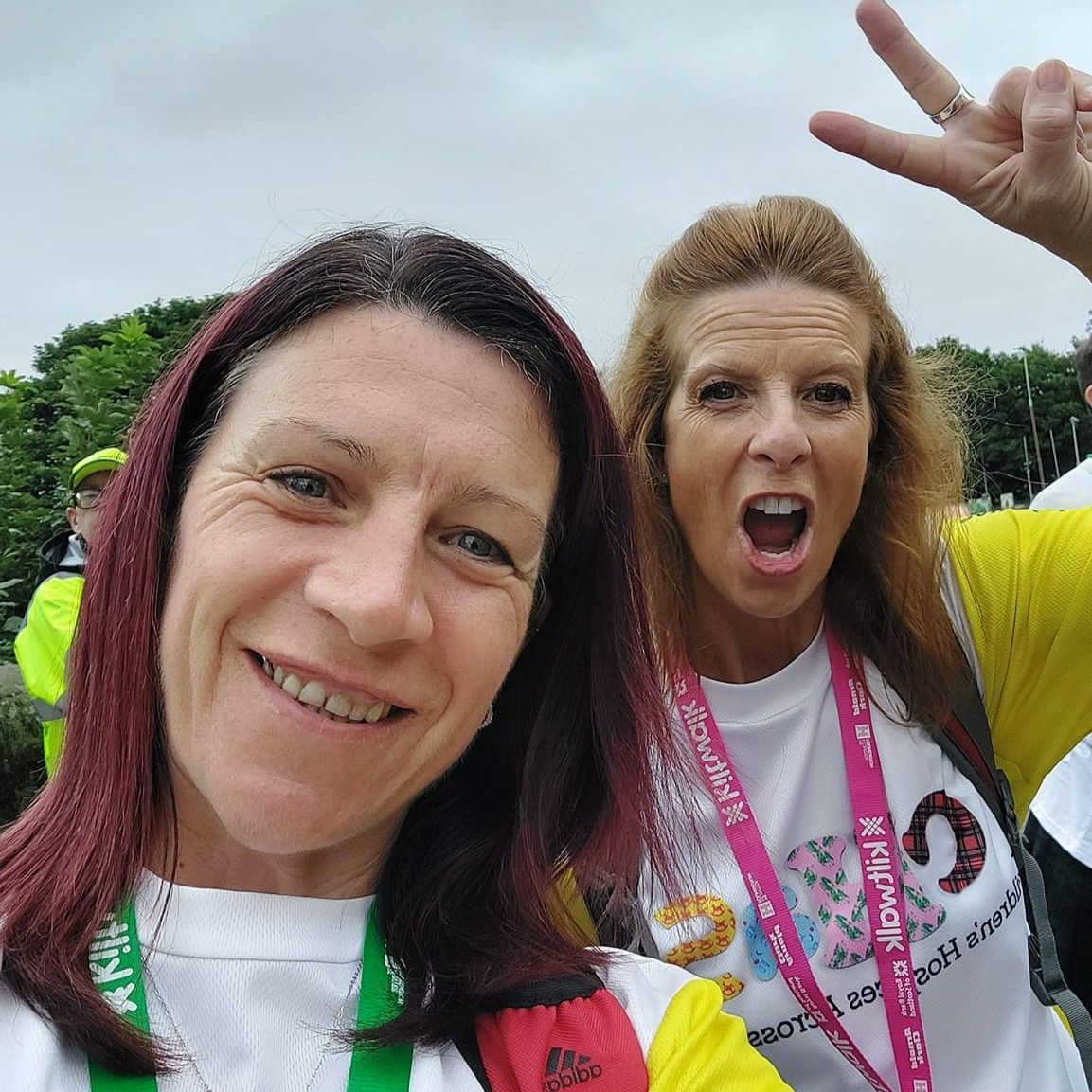 FifeKickboxing's tweet photo. Blog:  As part of our Black Belt Grading process we ask candidates to “organise or participate in a fund-raising charity/community project”. Lisa chose to participate in the Kilt Walk to raise money for CHAS. Here’s her reflection on the day. https://t.co/M7U0J6y0np