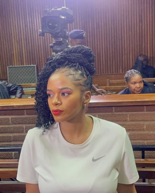 NthabisengSimp2's tweet image. Dr Nandipha Magudumana&apos;s lawyer confirms that she fainted. Her legal team also claim that arrangements were made for Magudumana to appear virtually due to ill health. #NewsLink #DStv403 #QuestionThinkAct #drnandiphamagudumana