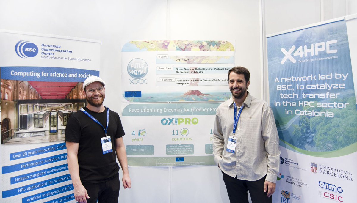 This month our postdoctoral researcher @MartinFloorP presented @EAPM_BSC projects like @OXIPRO_EU, #NextProt and @futurenzyme, in @BIOSPAIN_AseBio. Our colleague @SergiRoda_1996 from @HelloNostrum came along to present their work too🤝.