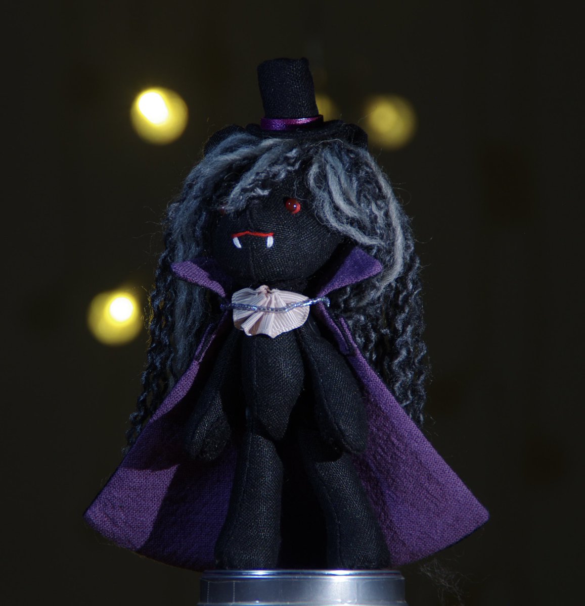 ほわケロ　羊毛人形（Ｌ）　伯爵　ドラキュラ君 Howakero ほわケロ 羊毛人形（L） 伯爵 ドラキュラ君 POC452